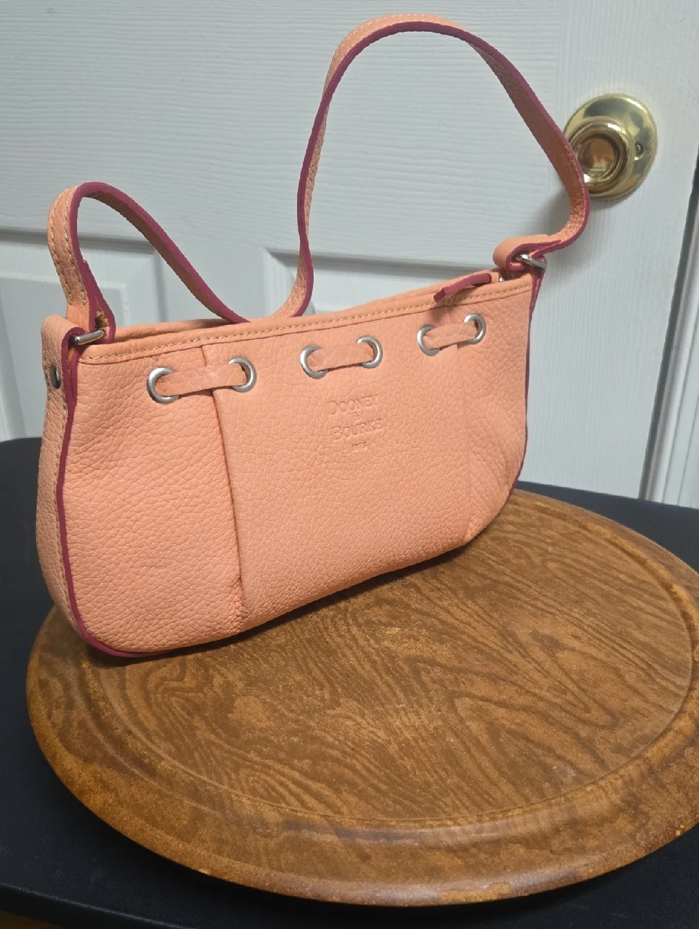 D&B Peach Leather Shoulder Bag - Women - Picture 3 of 8